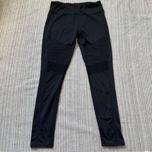ENERGY Long Black Workout Leggings Size L